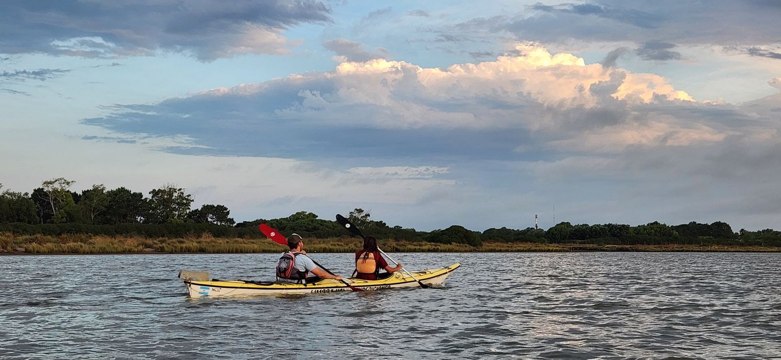 Limosa Kayak Expediciones